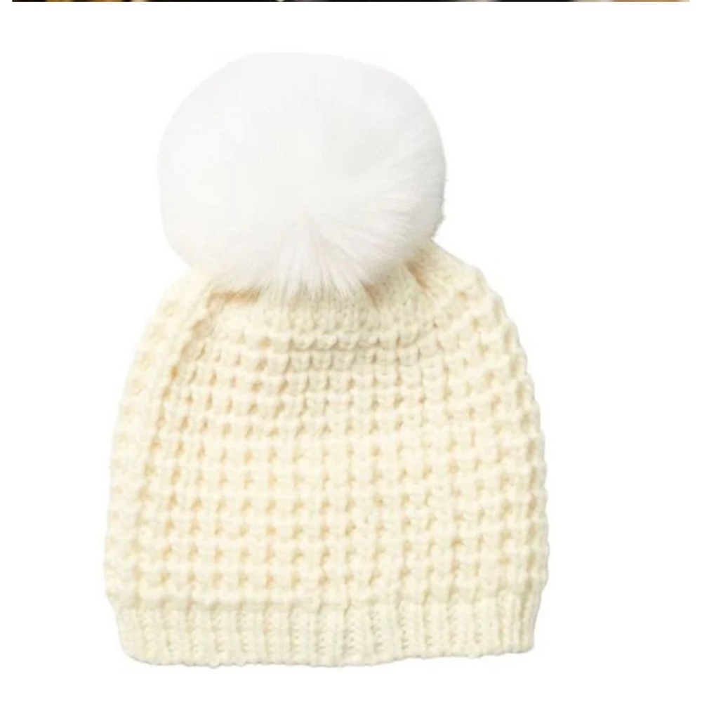 KYI KYI CANADA | Ivory Knit Beanie With Faux Fur Pom